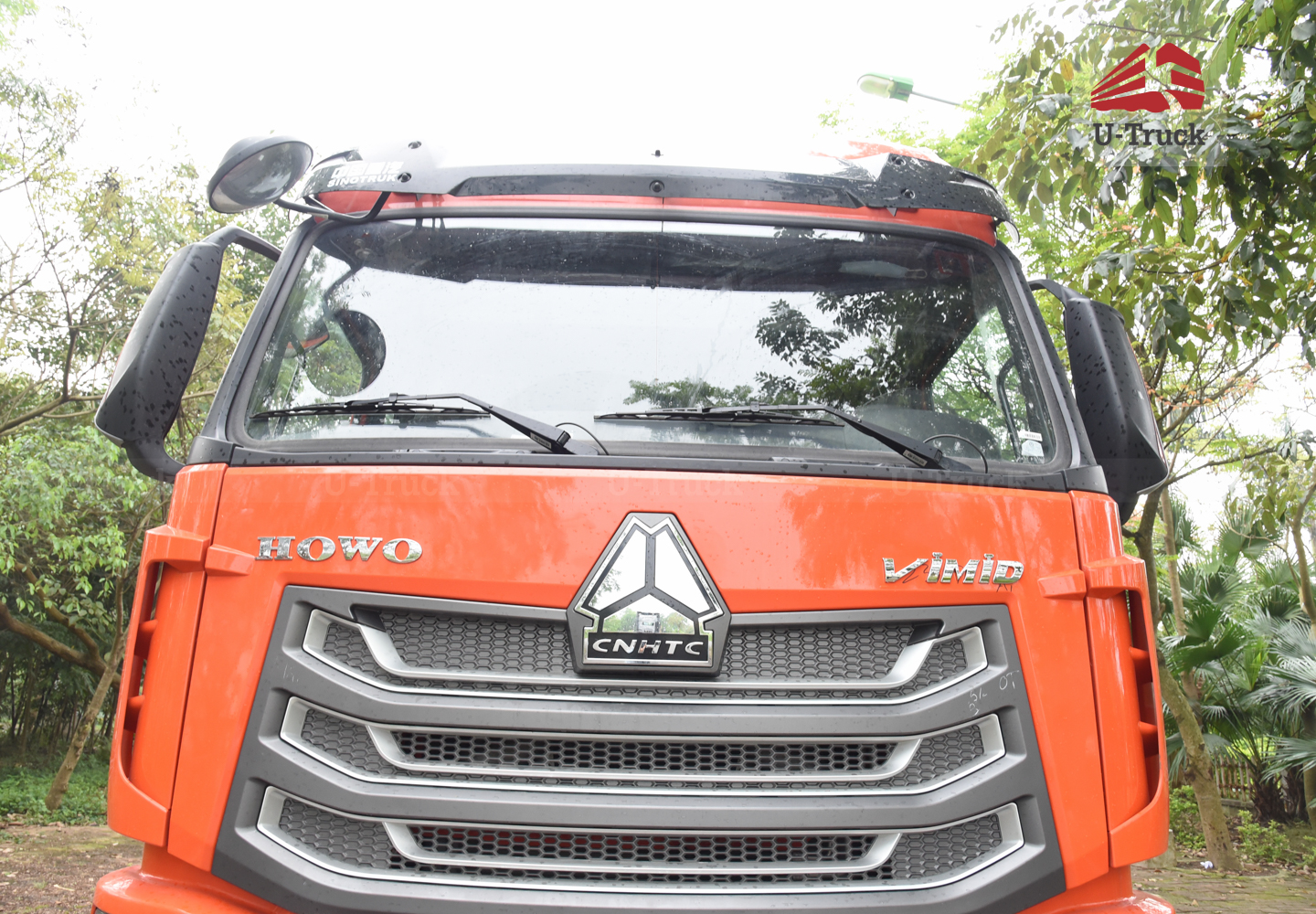 Xe đầu kéo HOWO NX 440 cầu dầu