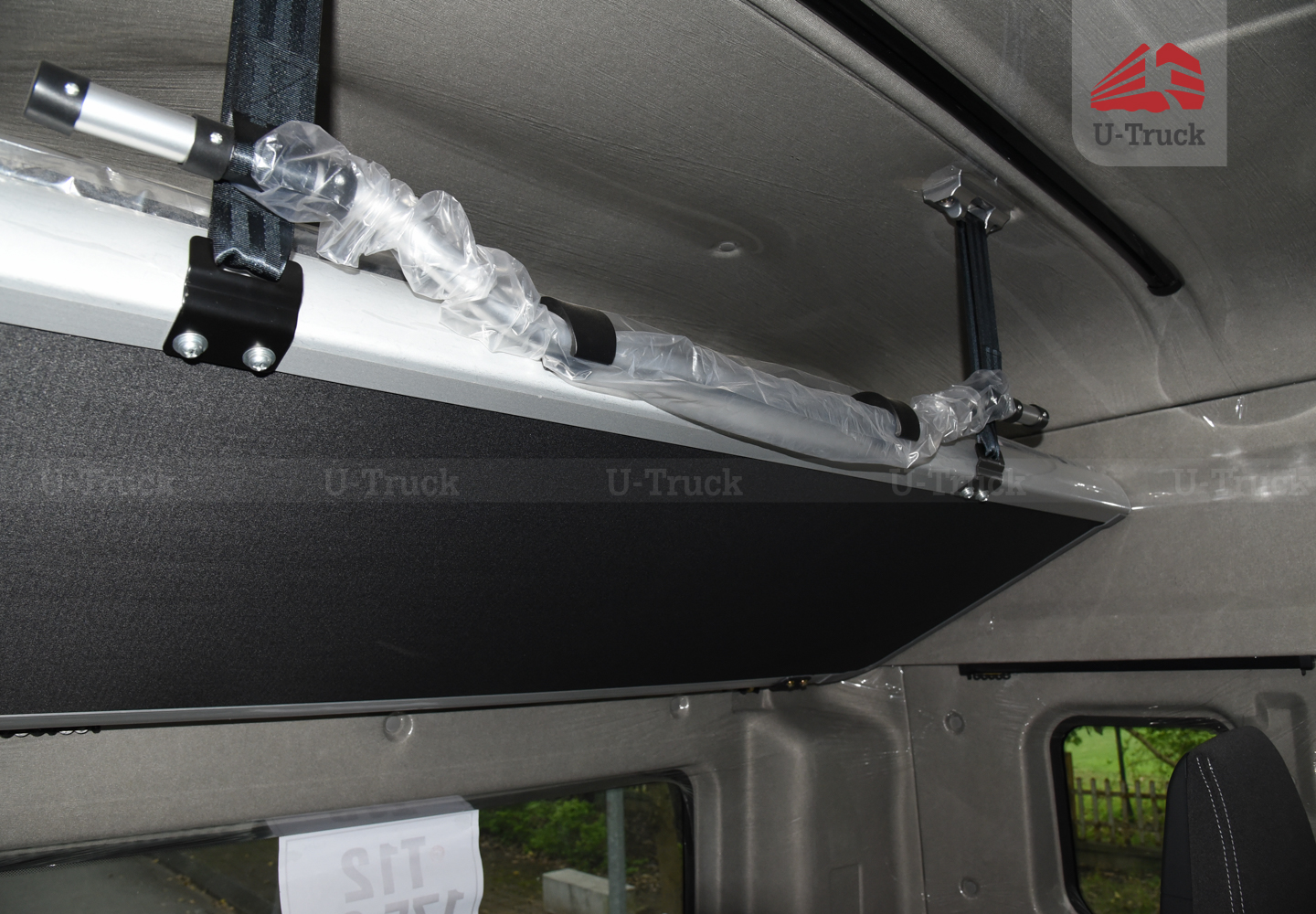 Xe đầu kéo HOWO NX 440 cầu láp