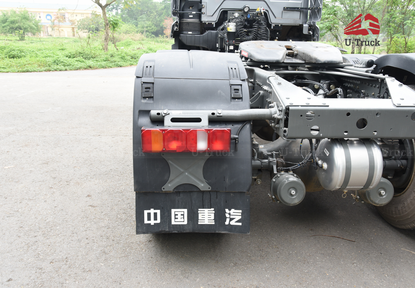 Xe đầu kéo HOWO NX 440 cầu láp