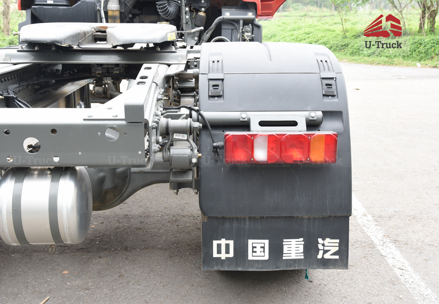 Xe đầu kéo HOWO NX 280 cầu láp