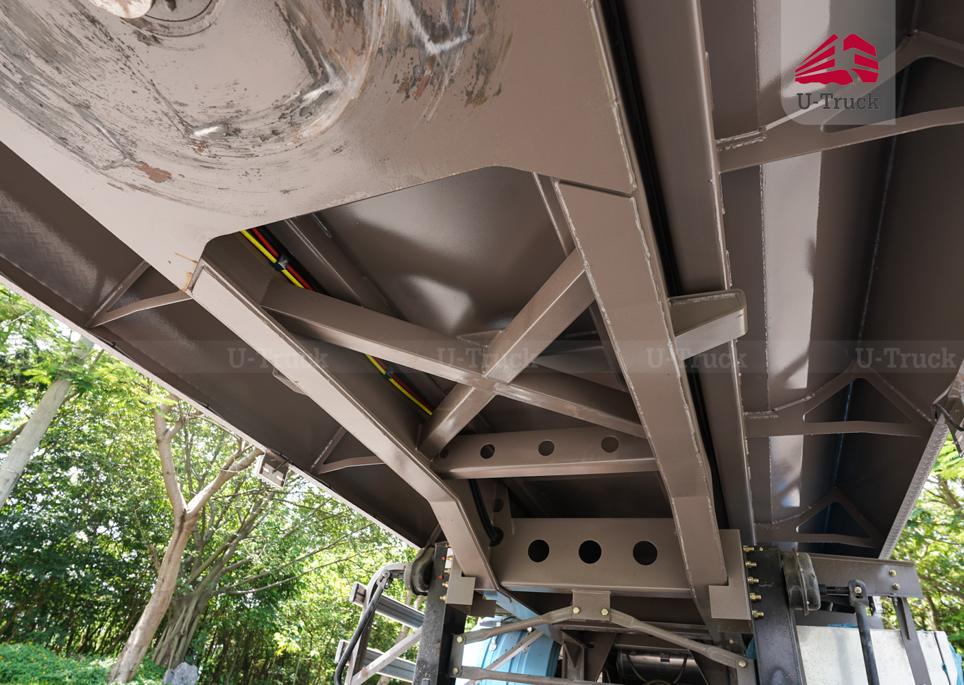 Xe SMRM BEN SUNHUNK thùng đúc 28T4