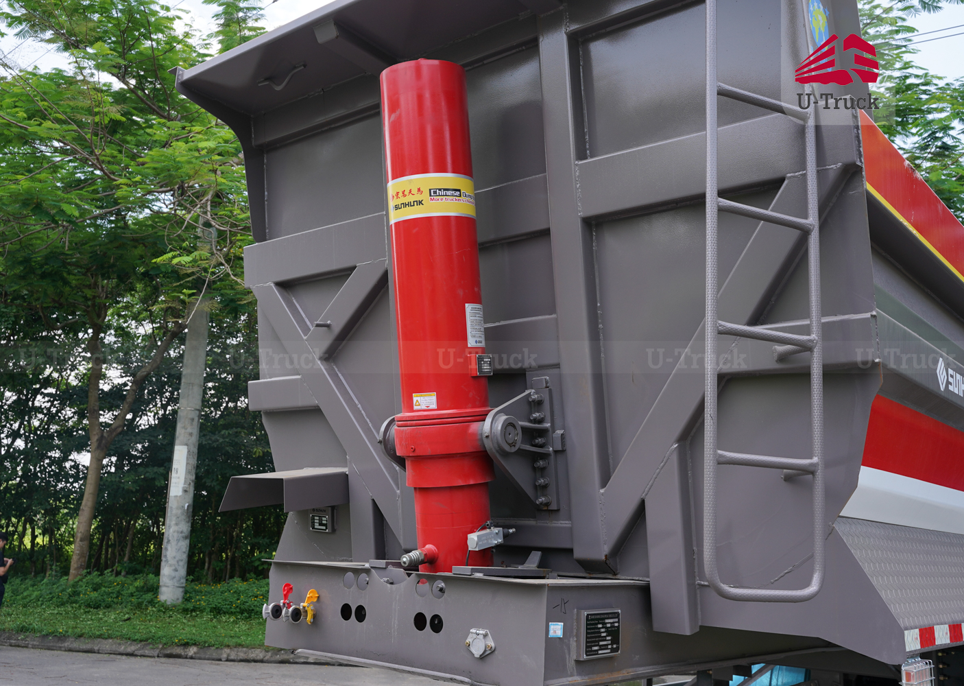 Xe SMRM BEN SUNHUNK thùng đúc 27T8