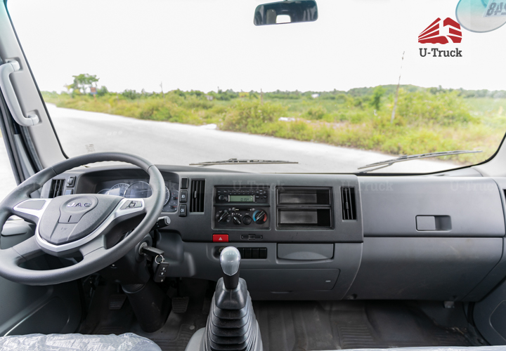 Xe tải JAC N680 Thùng bạt 6T5