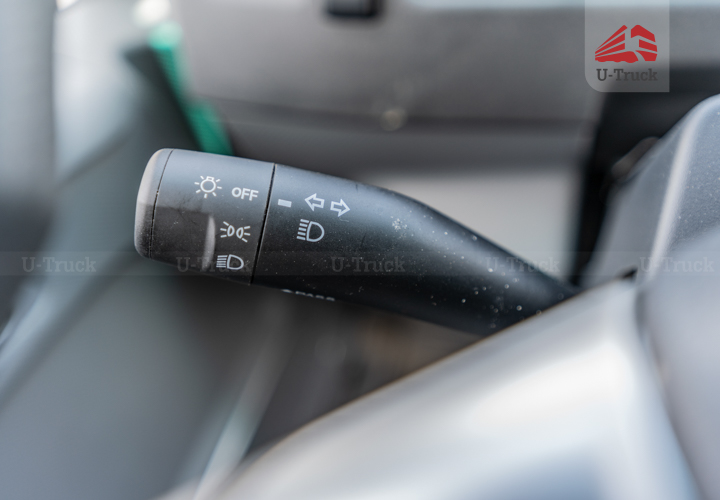 Xe tải JAC N680 Thùng bạt 6T5