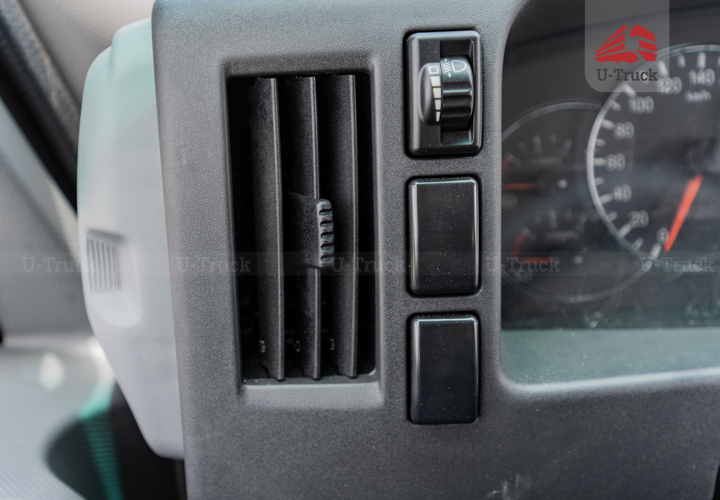 Xe tải JAC N680 Thùng bạt 6T5