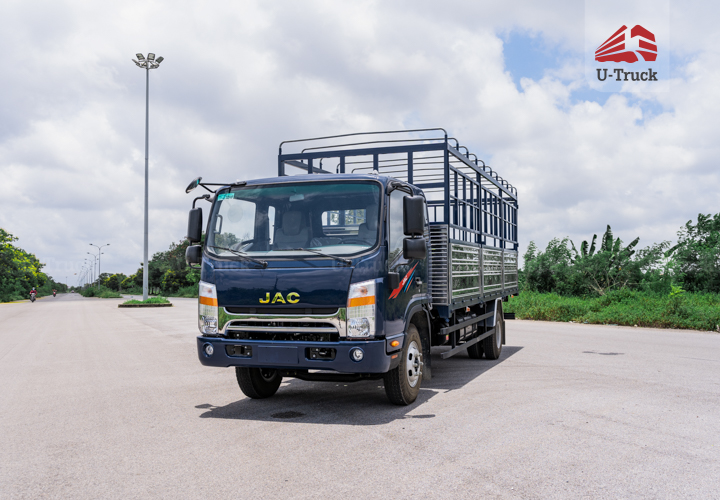 Xe tải JAC N680 Thùng bạt 6T5