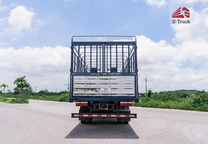 Xe tải JAC N680 Thùng bạt 6T5