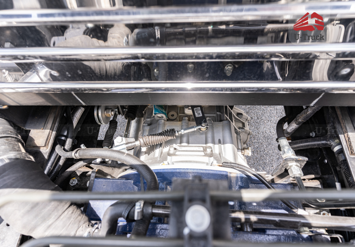 Xe tải JAC N680 Thùng bạt 6T5