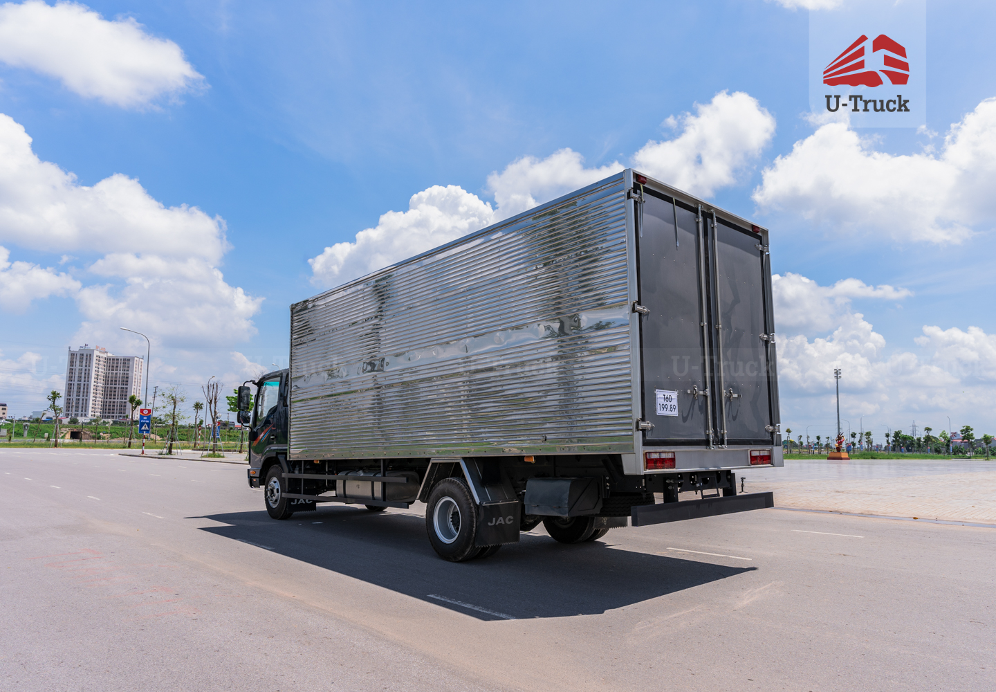 Xe tải JAC N650S Plus Thùng kín 6T4