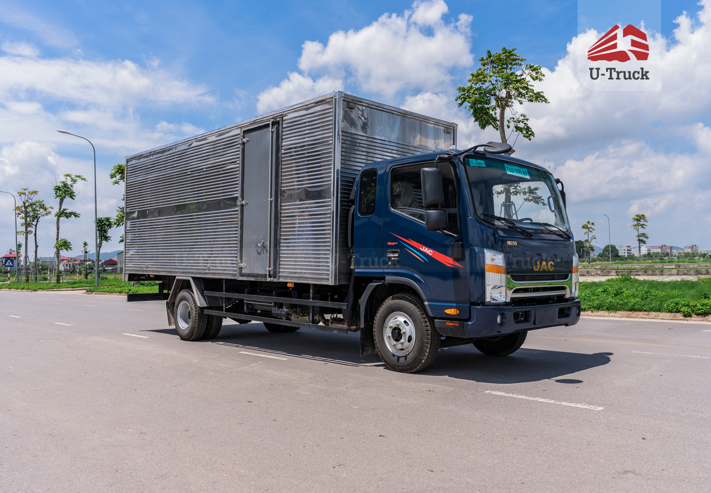 Xe tải JAC N650S Plus Thùng kín 6T4