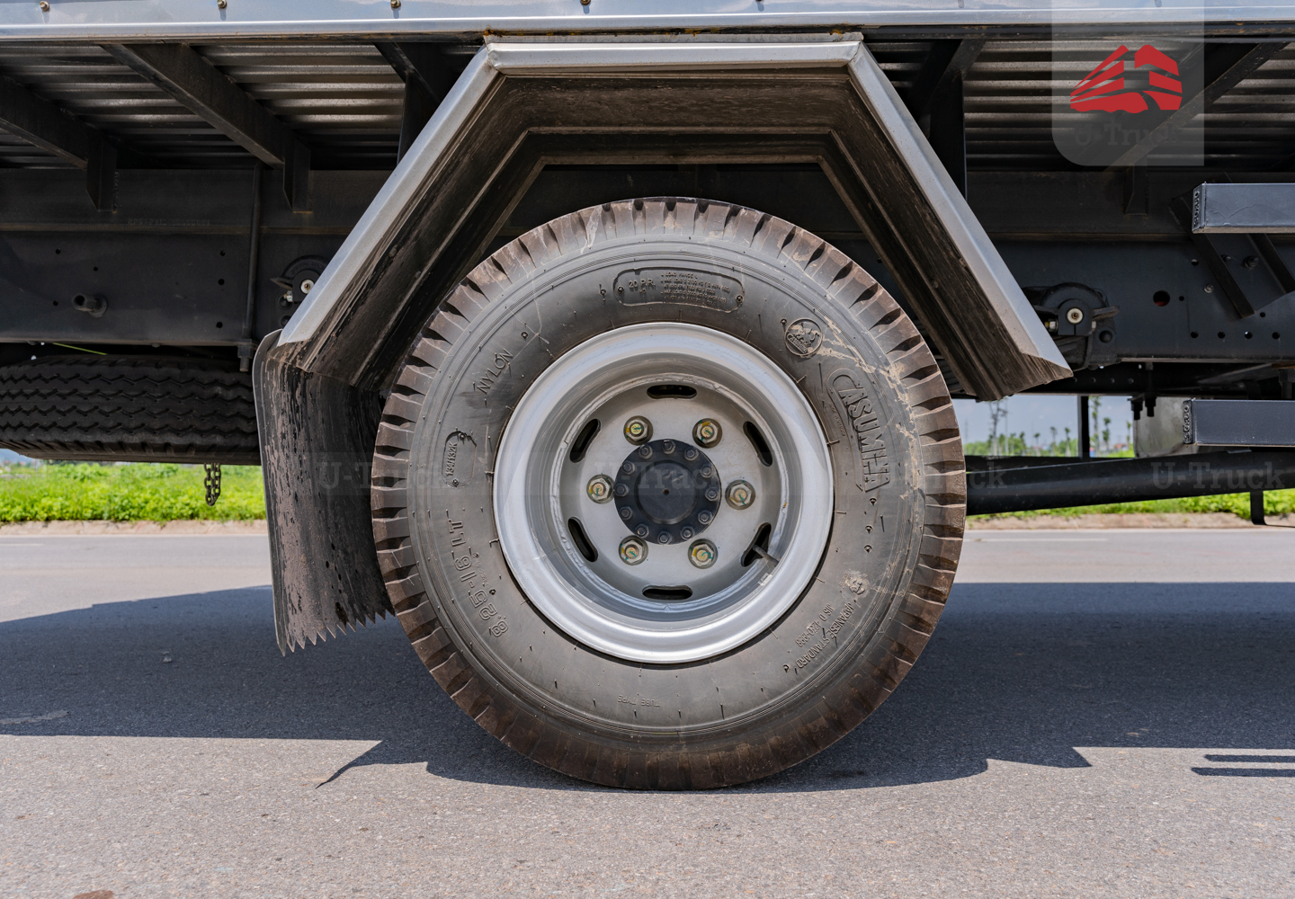 Xe tải JAC N650S Plus Thùng kín 6T4