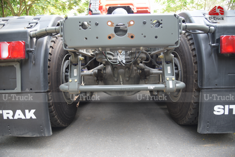 Xe đầu kéo HOWO G7 540 cầu dầu