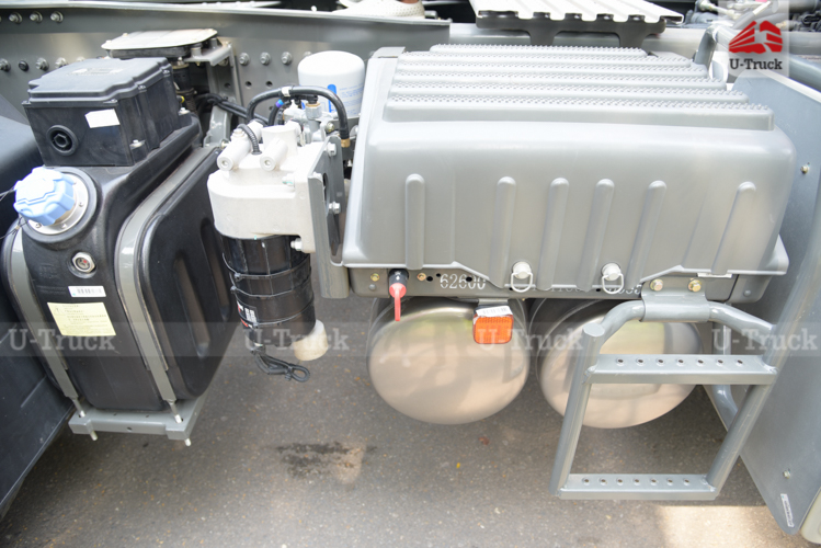 Xe đầu kéo HOWO G7 540 cầu dầu