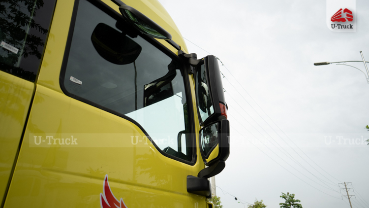 Xe đầu kéo HOWO G7 540 cầu láp