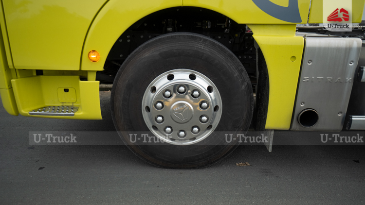 Xe đầu kéo HOWO G7 540 cầu láp