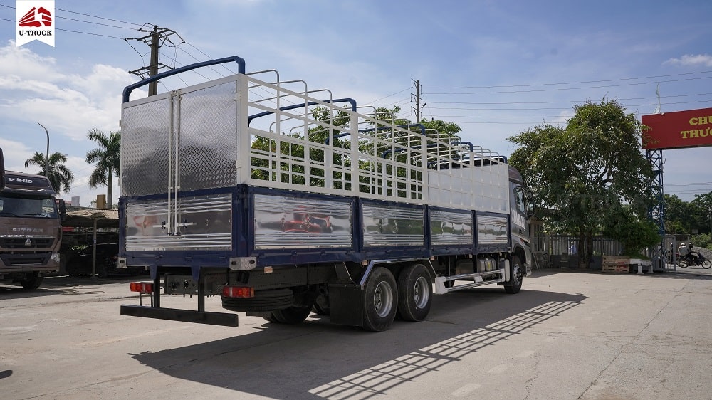Xe tải HOWO MAX 280 6X2 Khung Mui 9M9 (NEW)