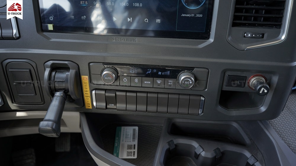 Xe tải HOWO MAX 280 6X2 Khung Mui 9M9 (NEW)