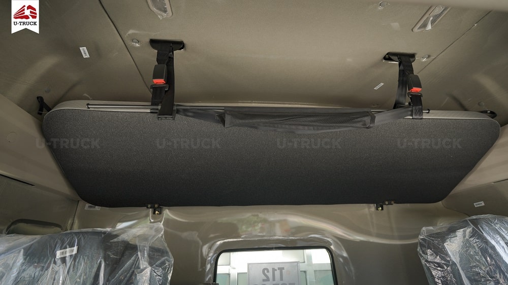 Xe tải HOWO MAX 280 6X2 Khung Mui 9M9 (NEW)