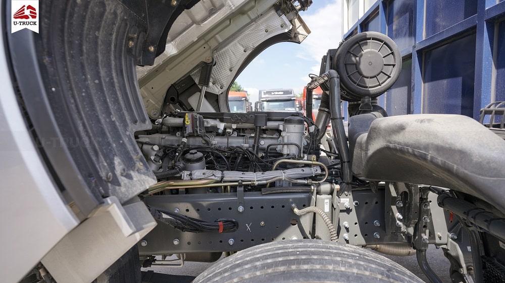 Xe tải HOWO MAX 280 6X2 Khung Mui 9M9 (NEW)