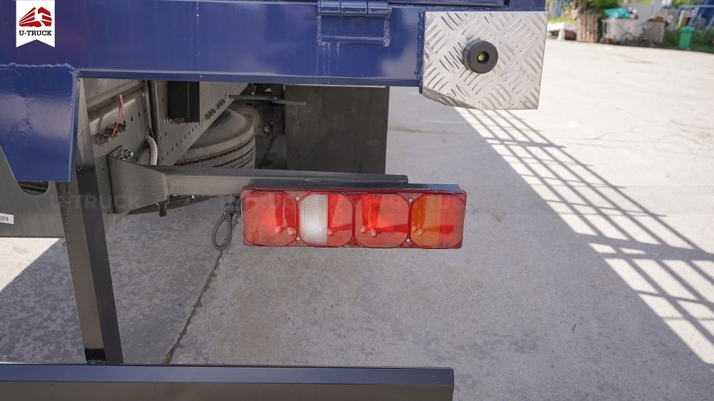 Xe tải HOWO MAX 280 6X2 Khung Mui 9M9 (NEW)