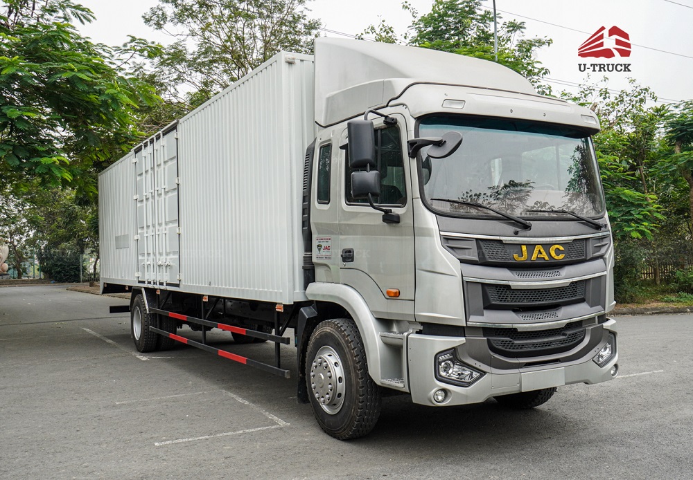 Xe tải JAC A5 4X2 thùng công nhập khẩu 1CH 10M