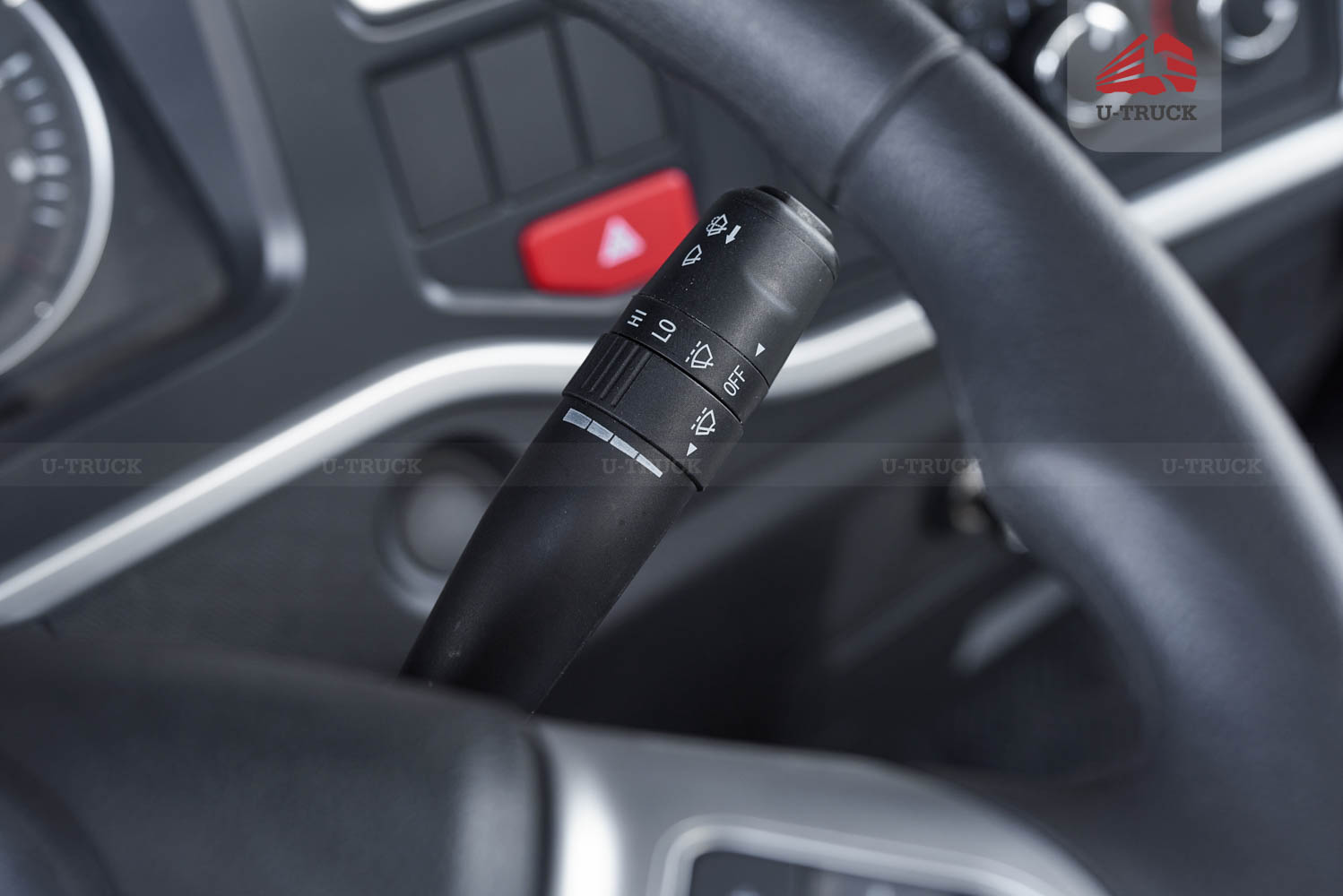 Xe tải JAC H250 E5 thùng kín