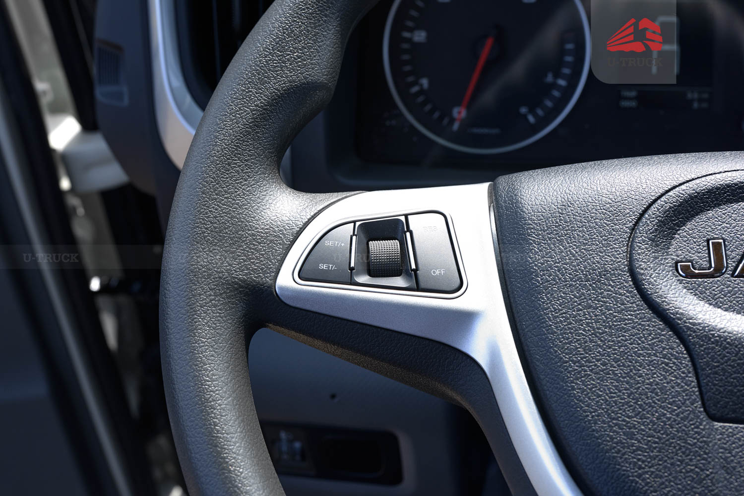 Xe tải JAC N250S E5A thùng bạt