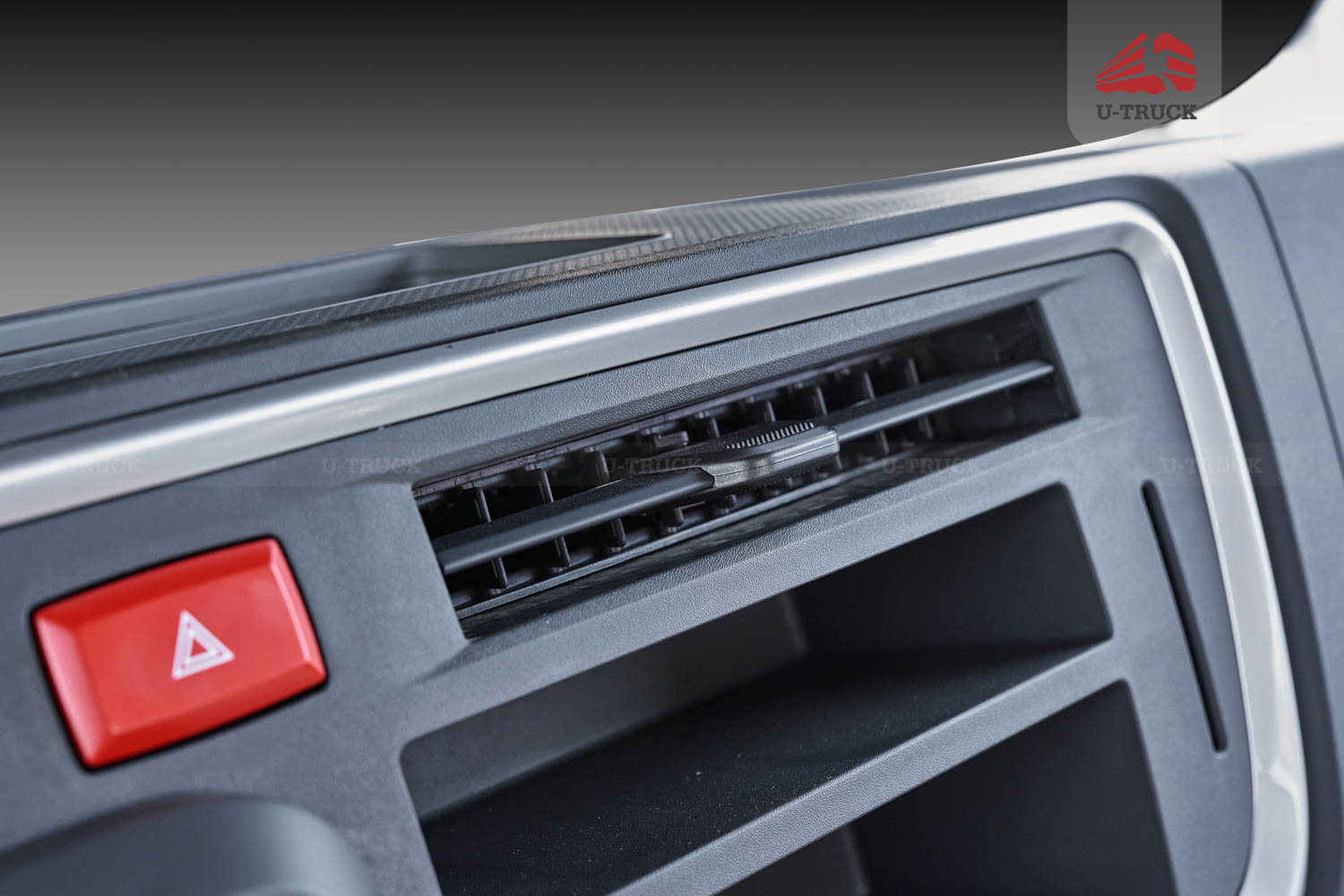 Xe tải JAC N250S E5A thùng bạt