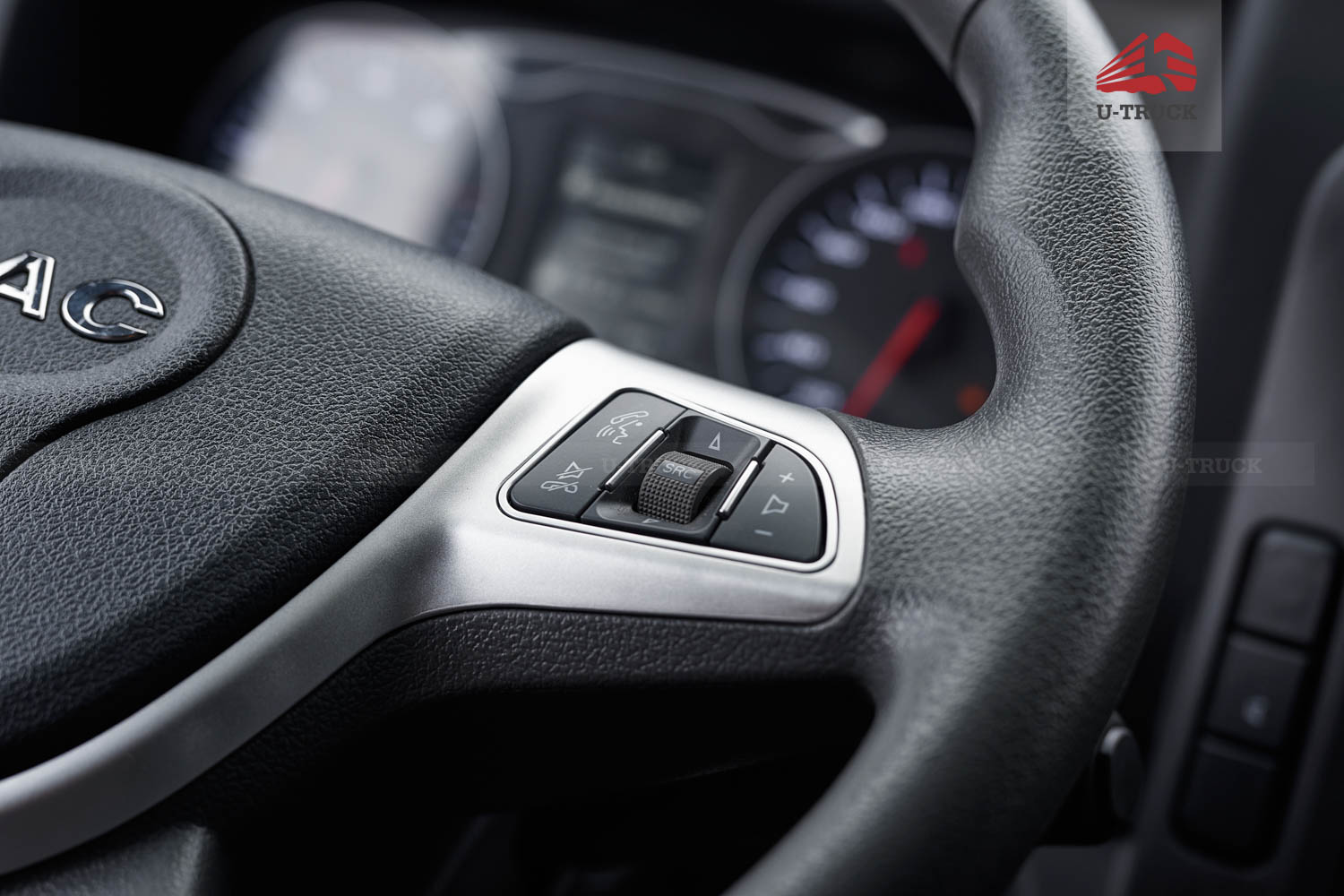 Xe tải JAC N350S PRO E5 thùng bạt