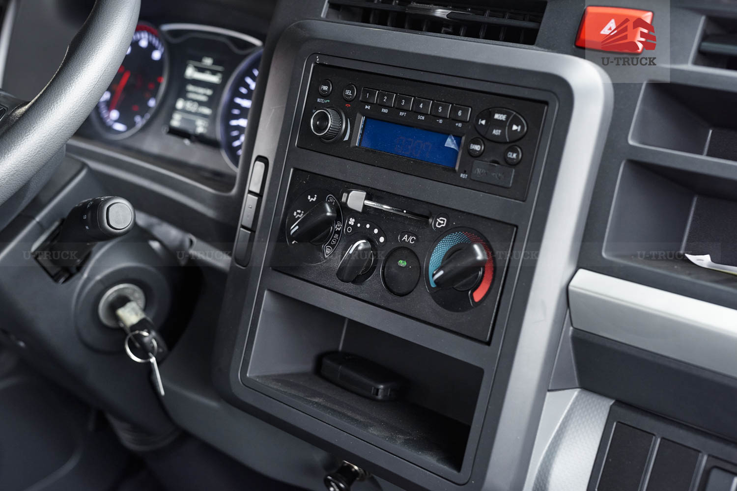 Xe tải JAC N350S PRO E5 thùng bạt