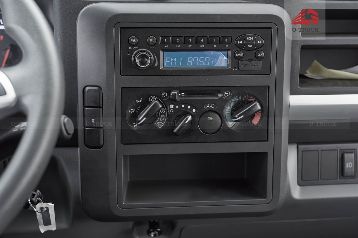 Xe tải JAC N350S PRO E5 thùng kín