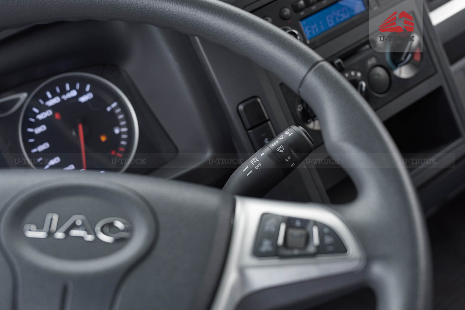 Xe tải JAC N350S PRO E5 thùng kín