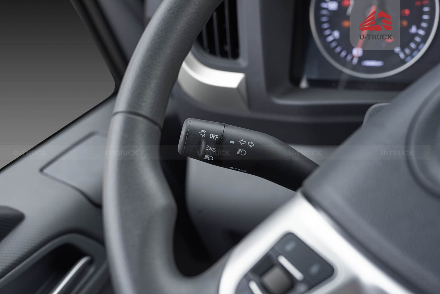 Xe tải JAC N350S PRO E5 thùng kín