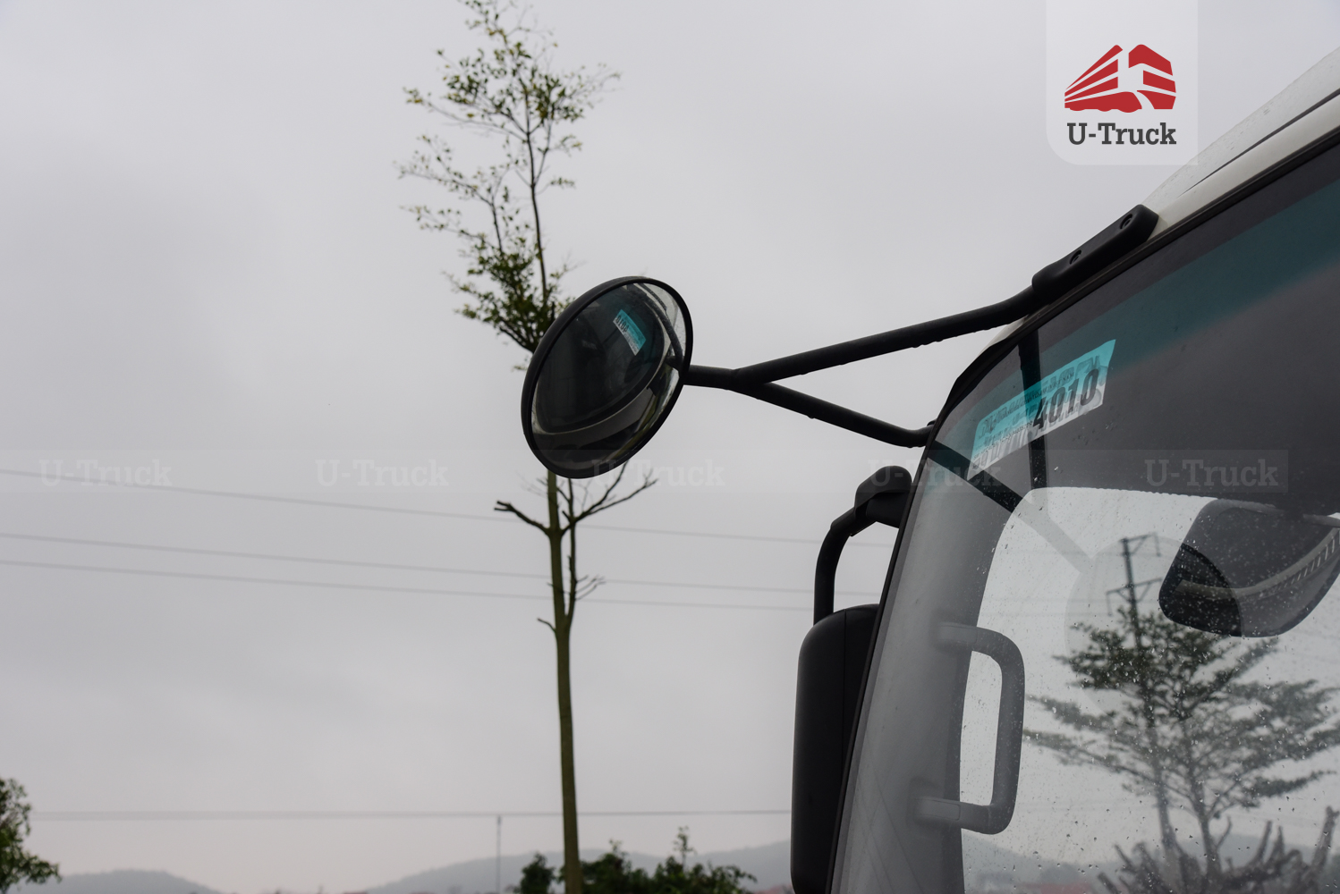 Xe tải JAC N350S 4×2 thùng kín bửng nâng