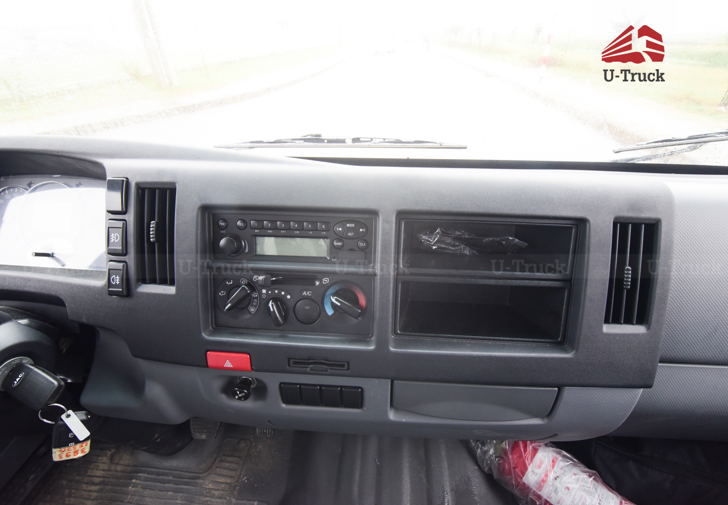 Xe tải JAC N500 thùng bạt 5T