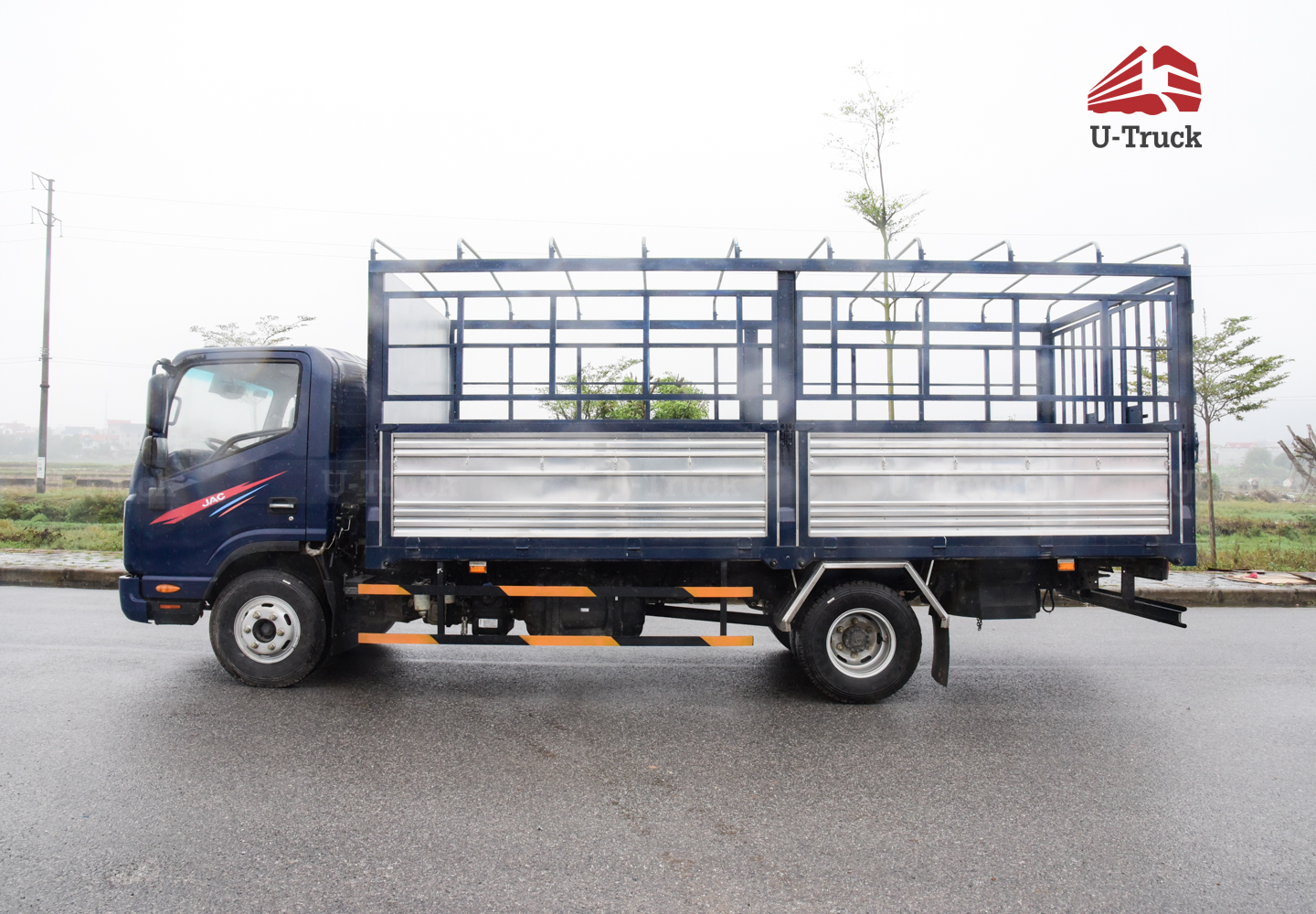 Xe tải JAC N650 thùng bạt 6T8