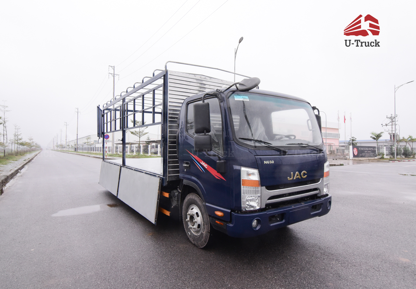 Xe tải JAC N650 thùng bạt 6T8