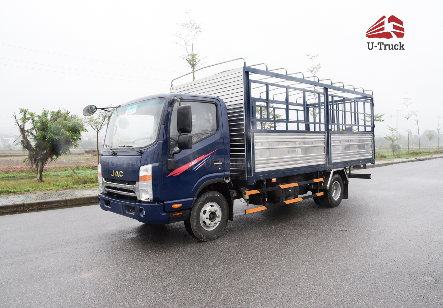 Xe tải JAC N650 thùng bạt 6T8