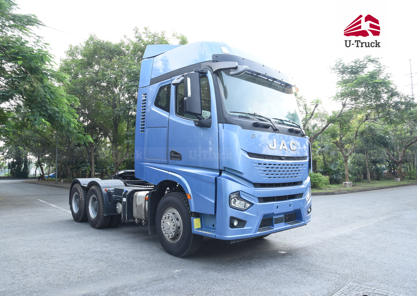 Xe đầu kéo JAC Q7 480 cầu dầu