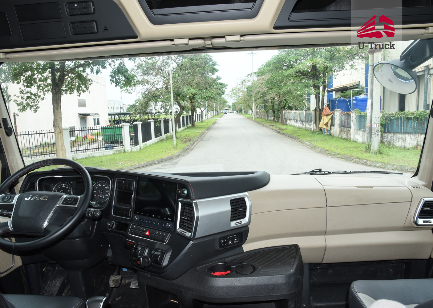 Xe đầu kéo JAC Q7 480 cầu dầu