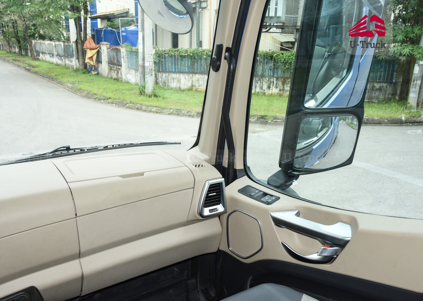 Xe đầu kéo JAC Q7 480 cầu dầu