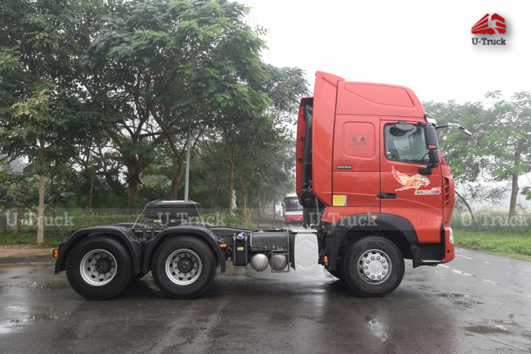 Xe đầu kéo HOWO T7H 440 cầu láp