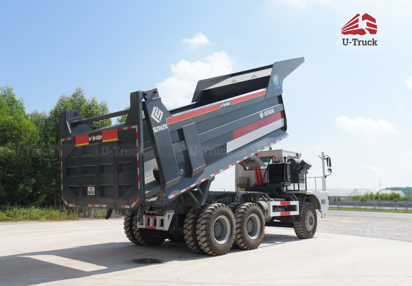 Xe ben mỏ HW7D 371 6X4 thùng đúc