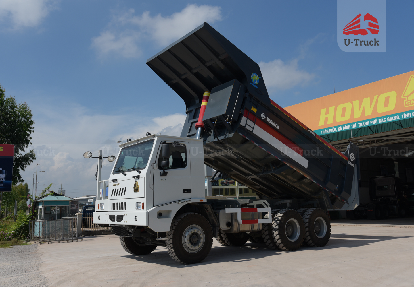 Xe ben mỏ HW7D 371 6X4 thùng đúc