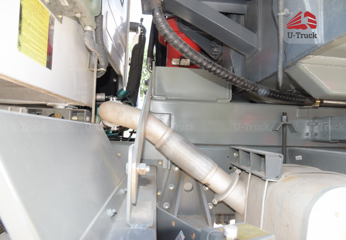 Xe ben mỏ HW7D 371 6X4 thùng đúc