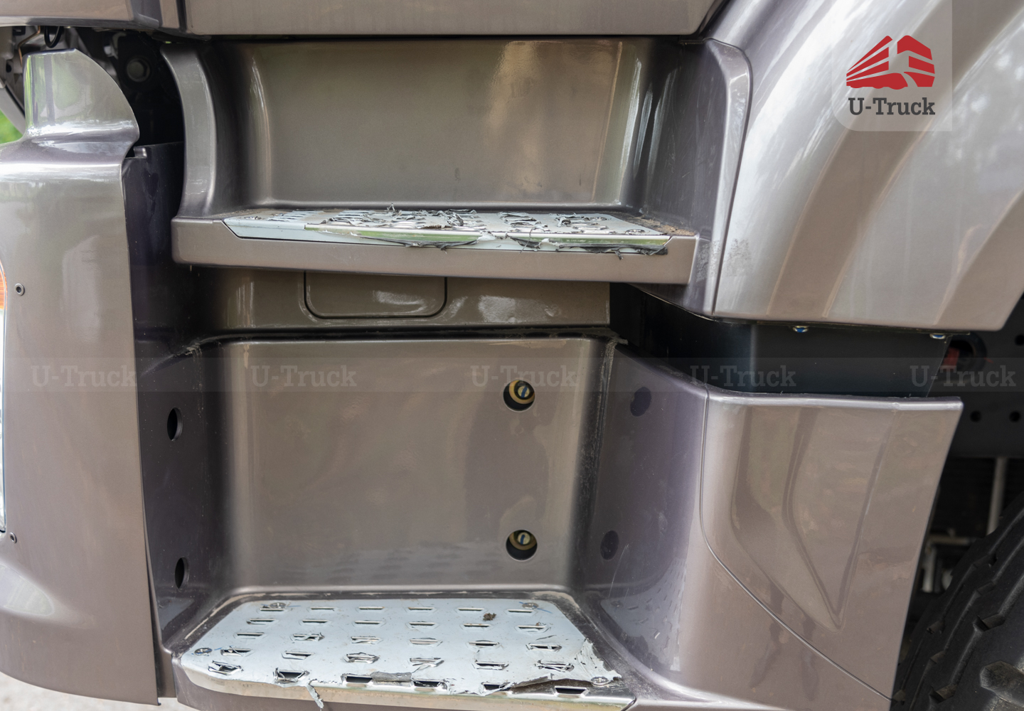 Xe ben HOWO NX 350 6X4 Thùng đúc