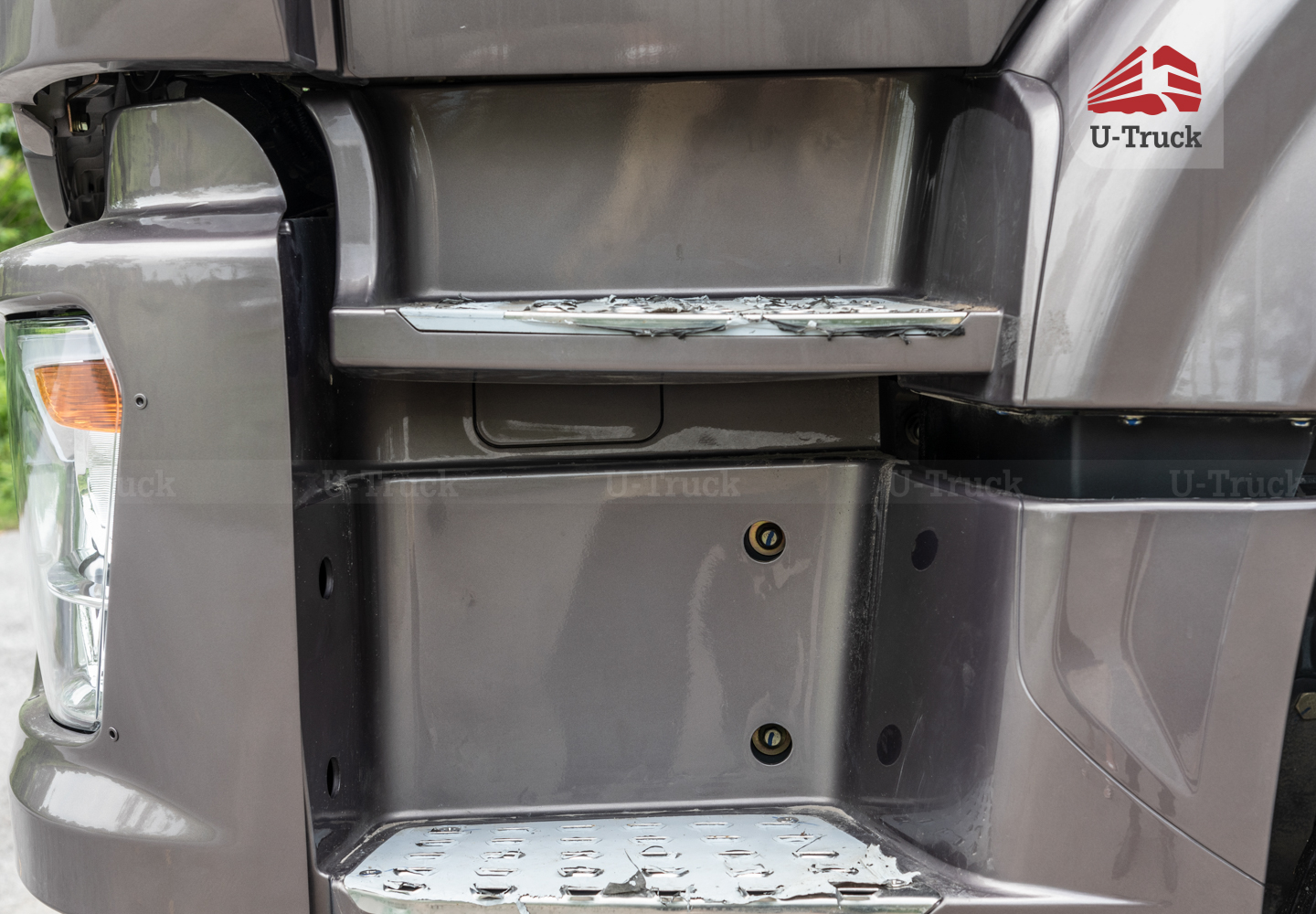 Xe ben HOWO NX 350 6X4 Thùng đúc