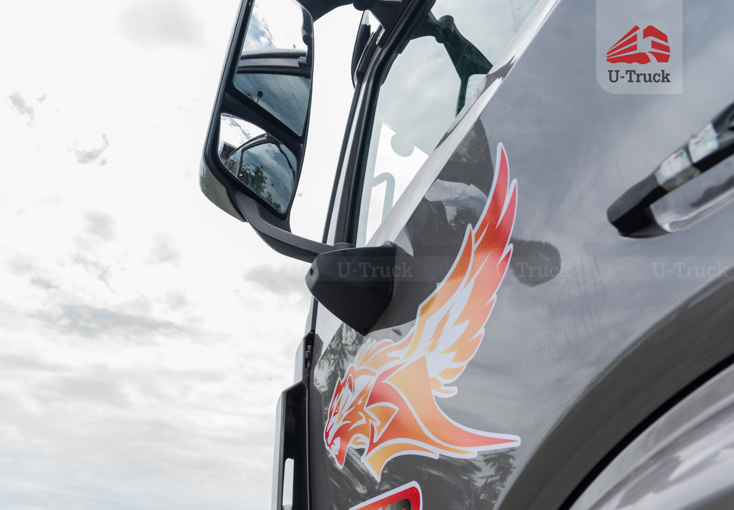 Xe ben HOWO NX 350 6X4 Thùng đúc