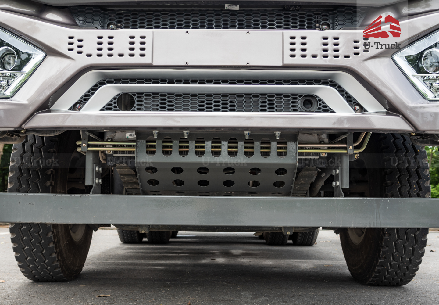 Xe ben HOWO NX 350 6X4 Thùng đúc