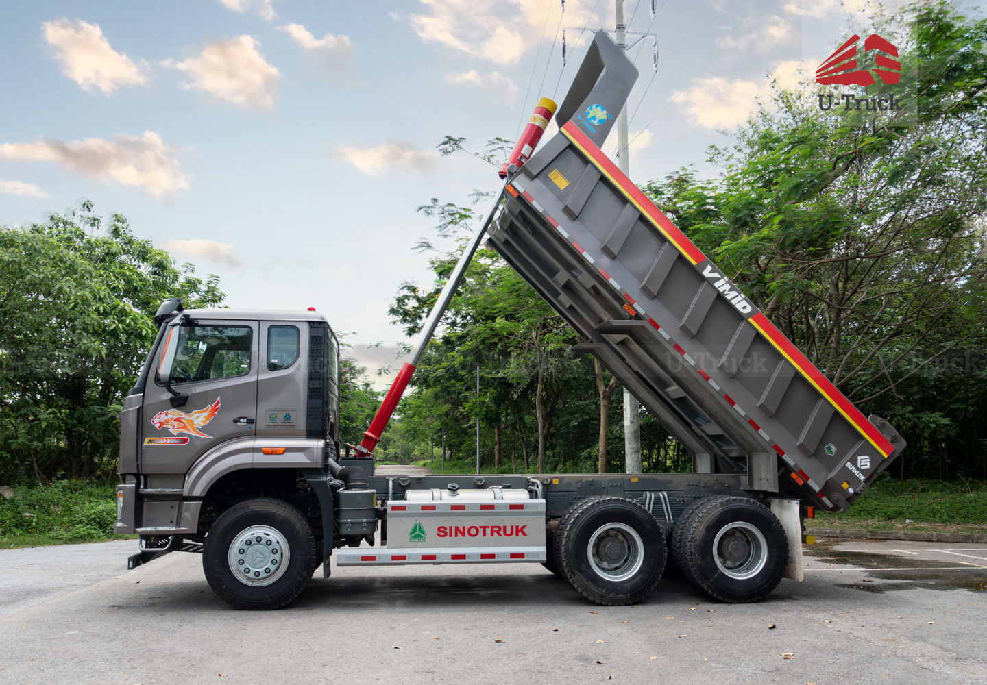 Xe ben HOWO NX 350 6X4 Thùng đúc